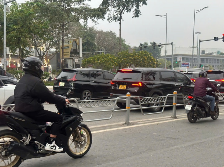 Dự báo thời tiết 22/1/2026, không khí lạnh tràn sâu, Hà Nội và các tỉnh, thành phố miền Bắc rét đậm trên diện rộng, có nơi rét hại. Nam Bộ ngày nắng, nhiệt độ thấp nhất dưới 20 độ.- Ảnh 1.