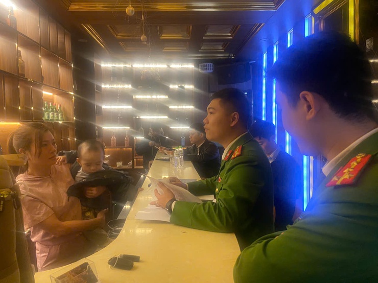 Phường Ngọc Hà tăng cường kiểm tra, bảo đảm an toàn phòng cháy chữa cháy đầu năm 2026.- Ảnh 2.