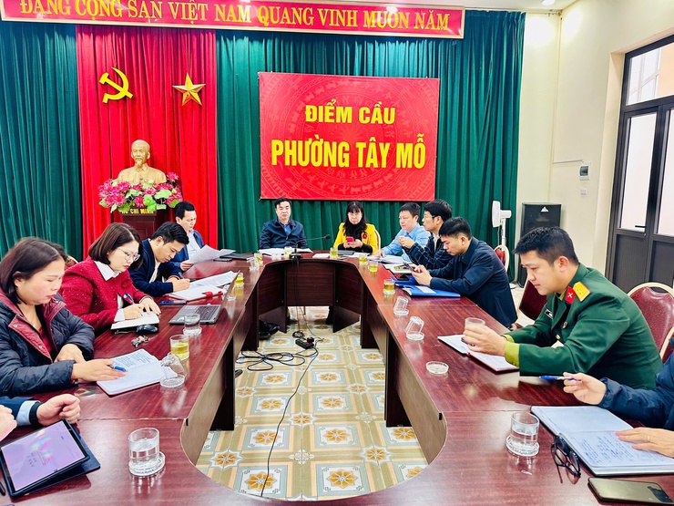 Phường Tây Mỗ đạt nhiều kết quả tích cực trong khắc phục 5 điểm nghẽn đô thị

- Ảnh 1.