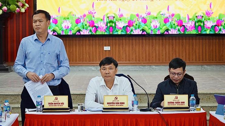 THƯỜNG TRỰC ĐẢNG ỦY XÃ HÒA XÁ LÀM VIỆC VỚI CÁC THÔN, ĐỊNH HƯỚNG NHIỆM VỤ NĂM 2026- Ảnh 2.