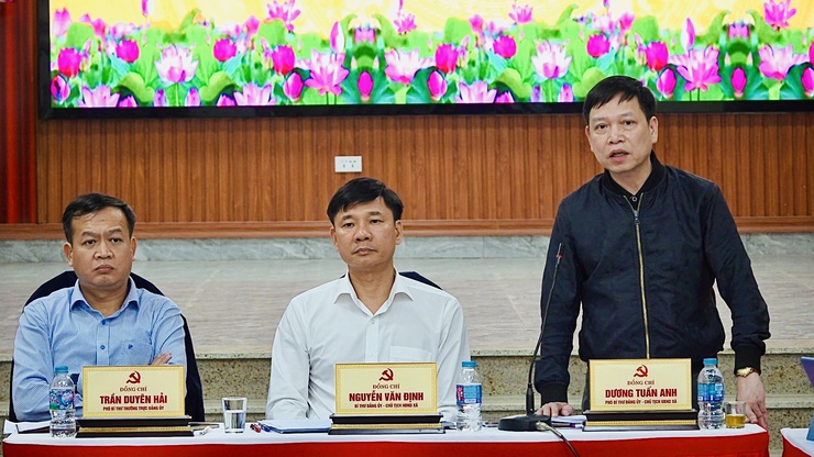 THƯỜNG TRỰC ĐẢNG ỦY XÃ HÒA XÁ LÀM VIỆC VỚI CÁC THÔN, ĐỊNH HƯỚNG NHIỆM VỤ NĂM 2026- Ảnh 3.