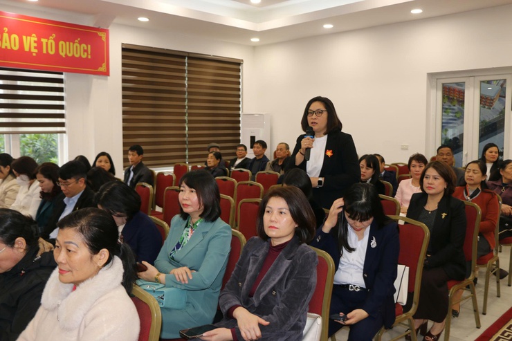 UBND phường Phúc Lợi tổ chức Hội nghị ban lãnh đạo mở rộng để thảo luận, giới thiệu người ứng cử đại biểu HĐND phường nhiệm kỳ 2026 - 2031- Ảnh 4.