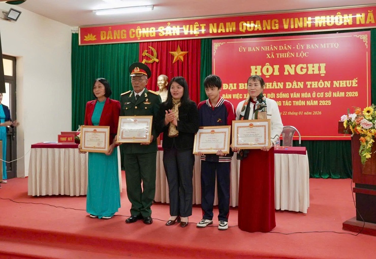 Thôn Nhuế, xã Thiên Lộc tổ chức hội nghị đại biểu nhân dân bàn việc xây dựng đời sống văn hóa ở cơ sở năm 2026; tổng kết công tác Thôn năm 2025- Ảnh 11.