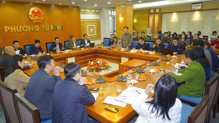 Kiểm tra liên ngành công tác bảo đảm an toàn thực phẩm dịp Tết và Lễ hội Xuân năm 2026 đối với các phường Từ Liêm, Xuân Phương, Tây Mỗ, Đại Mỗ

- Ảnh 3.