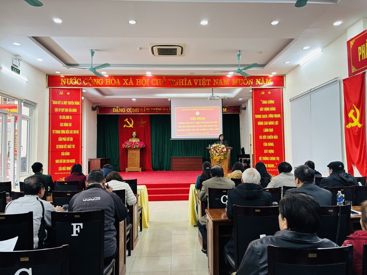 Ủy ban MTTQ Việt Nam phường Kiến Hưng hướng dẫn tổ chức hội nghị lấy ý kiến cử tri nơi cư trú đối với người ứng cử đại biểu Quốc hội và HĐND các cấp nhiệm kỳ 2026 – 2031- Ảnh 1.