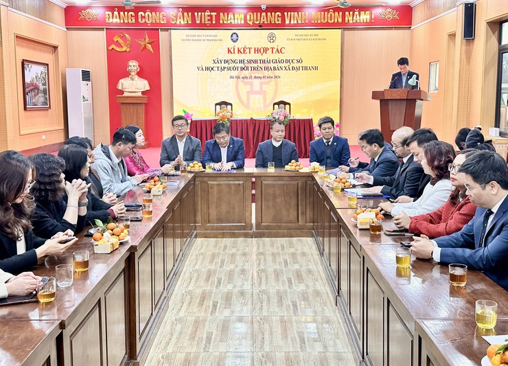 UBND xã Đại Thanh tổ chức ký kết hợp tác phát triển xây dựng hệ sinh thái giáo dục số và học tập suốt đời trên địa bàn xã- Ảnh 1.