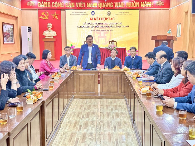 UBND xã Đại Thanh tổ chức ký kết hợp tác phát triển xây dựng hệ sinh thái giáo dục số và học tập suốt đời trên địa bàn xã- Ảnh 4.