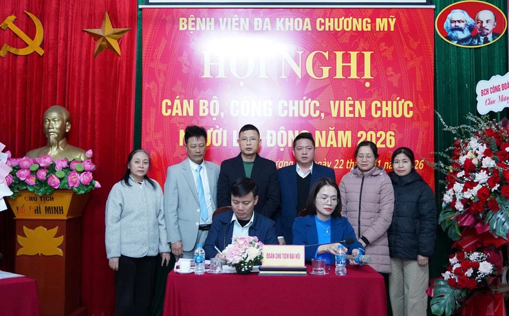 Bệnh viện đa khoa Chương Mỹ tổ chức hội nghị cán bộ, công chức, viên chức, người lao động năm 2025- Ảnh 12.
