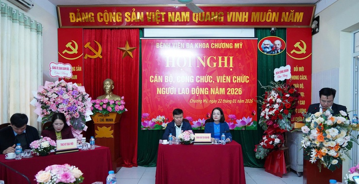 Bệnh viện đa khoa Chương Mỹ tổ chức hội nghị cán bộ, công chức, viên chức, người lao động năm 2025- Ảnh 1.