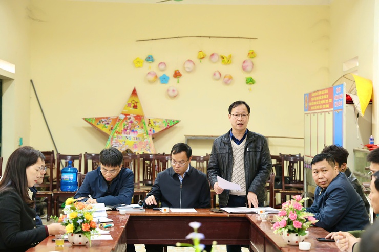 Hội nghị đối thoại với người sử dụng đất không đồng ý về dự thảo phương án Bồi thường, hỗ trợ và tái định cư trong phạm vi dự án cải tạo, nâng cấp Quốc lộ 6 đoạn Ba La - Xuân Mai- Ảnh 9.