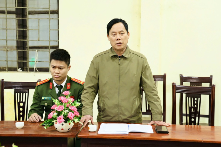 Hội nghị đối thoại với người sử dụng đất không đồng ý về dự thảo phương án Bồi thường, hỗ trợ và tái định cư trong phạm vi dự án cải tạo, nâng cấp Quốc lộ 6 đoạn Ba La - Xuân Mai- Ảnh 10.