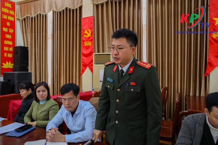 KIỀU PHÚ TRIỂN KHAI GIẢI BÓNG ĐÁ NAM, NỮ CHÀO MỪNG ĐẠI HỘI ĐẢNG TOÀN QUỐC LẦN THỨ XIV- Ảnh 5.