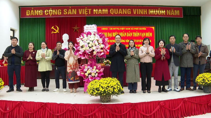 Hội nghị Đại biểu Nhân dân thôn Vạn Điểm bàn xây dựng đời sống văn hóa cơ sở năm 2026 và lắng nghe Nhân dân nói- Ảnh 6.