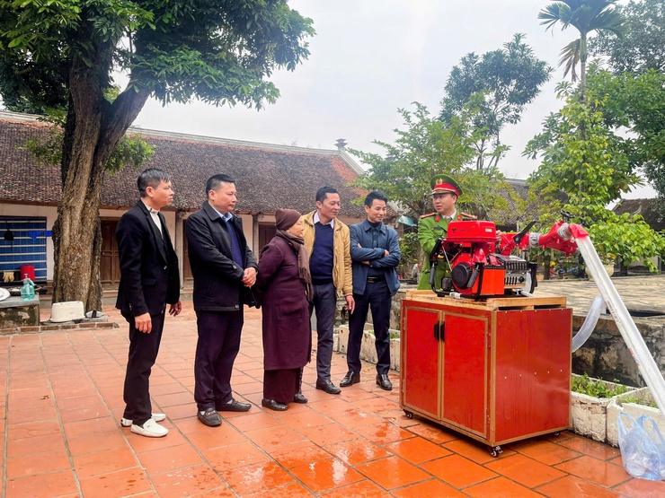 KIỂM TRA AN TOÀN PCCC&CNCH TẠI DI TÍCH QUỐC GIA ĐẶC BIỆT CHÙA TÂY PHƯƠNG TRONG DỊP TẾT NGUYÊN ĐÁN BÍNH NGỌ 2026- Ảnh 2.