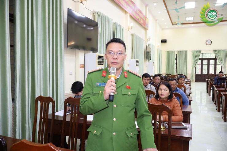 UBND xã Phú Cát tổ chức hội nghị đánh giá tình hình xử lý vi phạm đất đai, trật tự xây dựng tháng 01/2026- Ảnh 6.