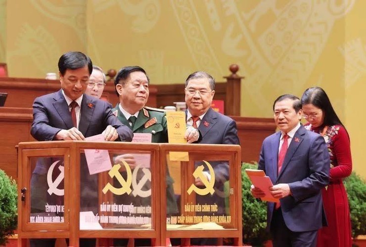 Hội nghị lần thứ nhất Ban Chấp hành Trung ương Đảng khóa XIV tiến hành bầu các chức danh lãnh đạo chủ chốt- Ảnh 1.