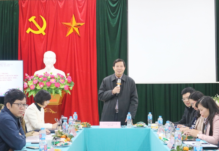 Đồng chí Trần Văn Chung – Phó Giám đốc Sở Y tế Hà Nội Tổ trưởng tổ công tác Sở Y tế Hà Nội làm trưởng đoàn đánh giá thực trạng Trạm Y tế xã Quốc Oai- Ảnh 7.