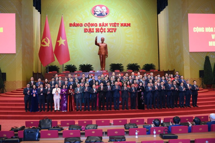 Ba đại biểu Đoàn Đảng bộ TP Hà Nội trúng cử Ủy viên Ban Chấp hành Trung ương Đảng khóa XIV- Ảnh 1.