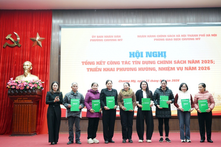 04 tập thể và 39 cá nhân có thành tích xuất sắc trong công tác tín dụng chính sách xã hội năm 2025 được biểu dương, khen thưởng- Ảnh 7.