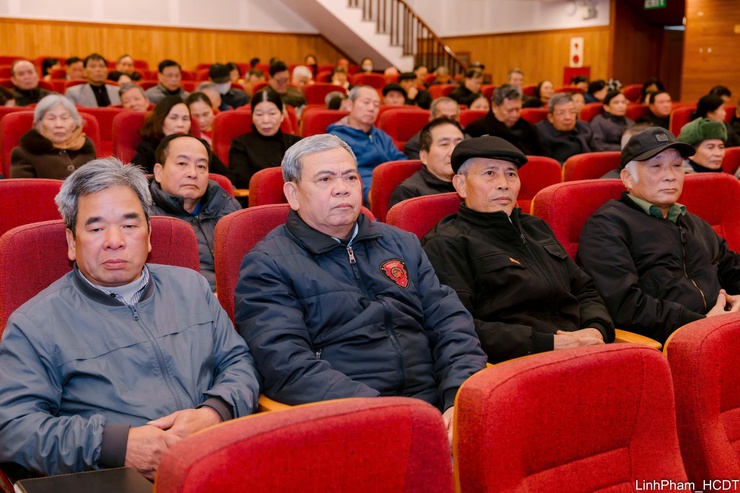 ỦY BAN NHÂN DÂN PHƯỜNG VIỆT HƯNG SẴN SÀNG TỔ CHỨC CÁC LỄ HỘI XUÂN BÍNH NGỌ VUI TƯƠI, ĐẢM BẢO AN TOÀN THỰC PHẨM - Ảnh 5.