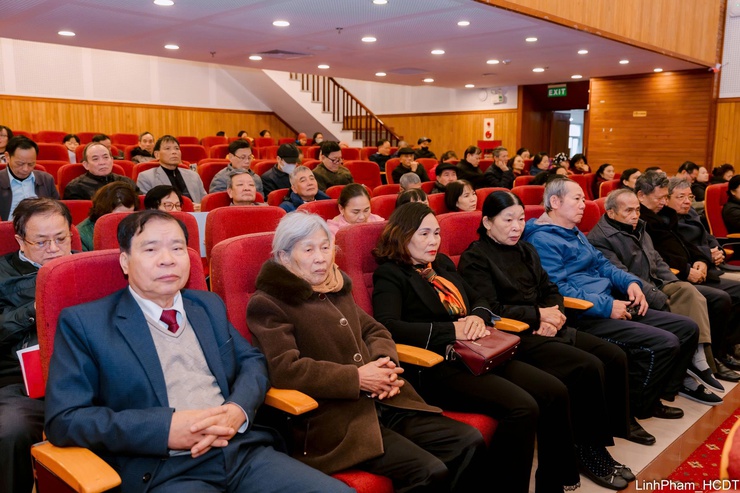 ỦY BAN NHÂN DÂN PHƯỜNG VIỆT HƯNG SẴN SÀNG TỔ CHỨC CÁC LỄ HỘI XUÂN BÍNH NGỌ VUI TƯƠI, ĐẢM BẢO AN TOÀN THỰC PHẨM - Ảnh 4.