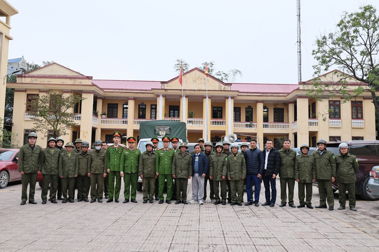 Quảng Bị ra quân cao điểm xử lý các “điểm nghẽn” về trật tự an toàn giao thông, trật tự đô thị, trật tự công cộng- Ảnh 1.