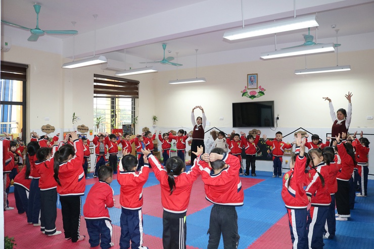 

Trường Mầm non Quảng Bị tổ chức chuyên đề “Phát triển chương trình giáo dục nhà trường đi sâu lĩnh vực giáo dục phát triển nhận thức”- Ảnh 1.