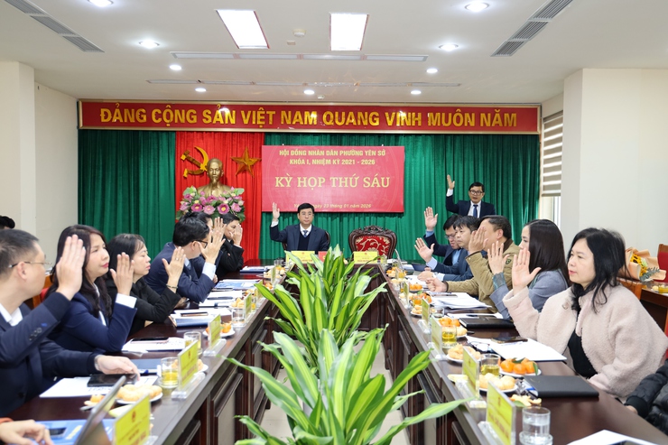 Kỳ họp thứ Sáu, HĐND phường Yên Sở thông qua nhiều nội dung quan trọng- Ảnh 1.