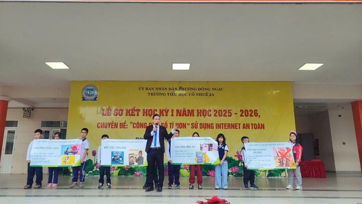 Trường Tiểu học Cổ Nhuế 2A, phường Đông Ngạc tổ chức chuyên đề “Công dân số tí hon” - Trang bị kỹ năng sử dụng Internet an toàn cho học sinh- Ảnh 2.