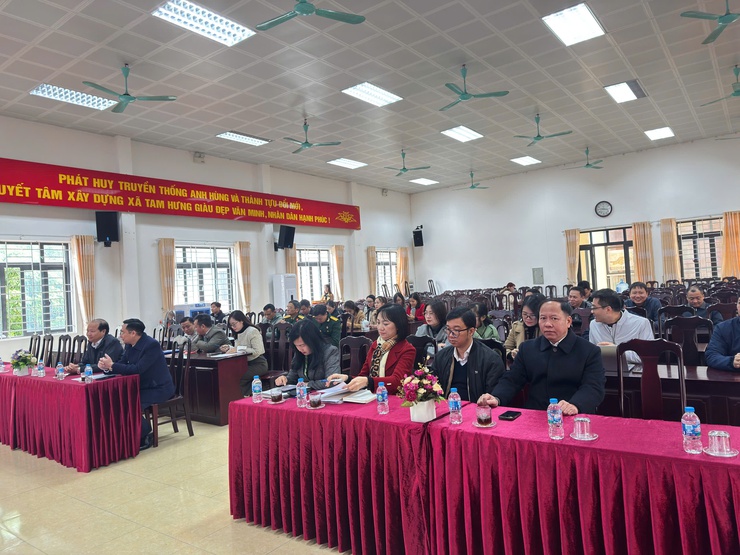 Đảng bộ các cơ quan Đảng xã Tam Hưng: Khẳng định vai trò nòng cốt trong năm bản lề 2025- Ảnh 1.