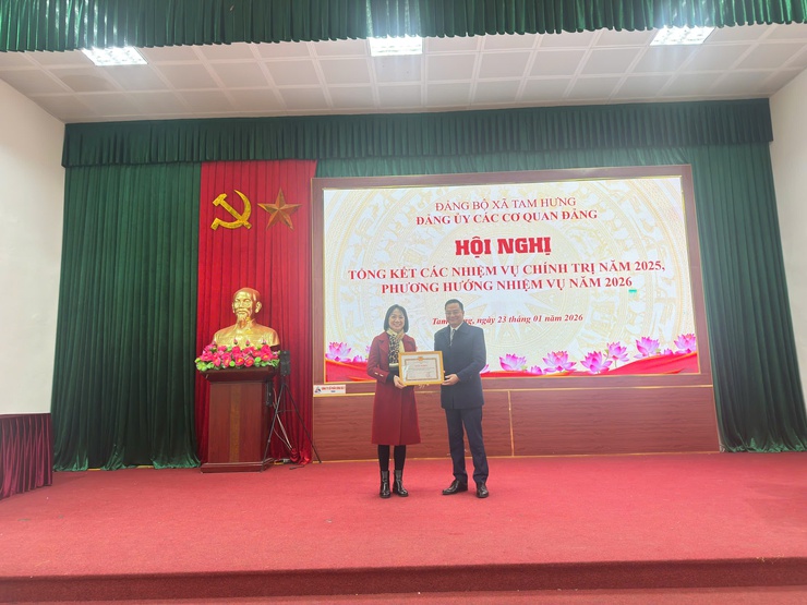 Đảng bộ các cơ quan Đảng xã Tam Hưng: Khẳng định vai trò nòng cốt trong năm bản lề 2025- Ảnh 5.