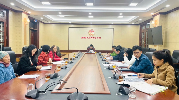 UBND xã đối thoại với các hộ dân về phương án bồi thường, hỗ trợ GPMB Dự án cải tạo, nâng cấp đường Tỉnh lộ 418, đoạn từ Km3 đến Km4+500 trên địa bàn huyện Phúc Thọ (cũ)- Ảnh 3.