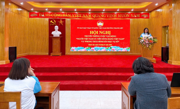 Uỷ ban MTTQ Việt Nam phường: Tuyên truyền cuộc vận động Người Việt Nam ưu tiên dùng hàng Việt” và phong trào “Bình dân học vụ số”- Ảnh 3.