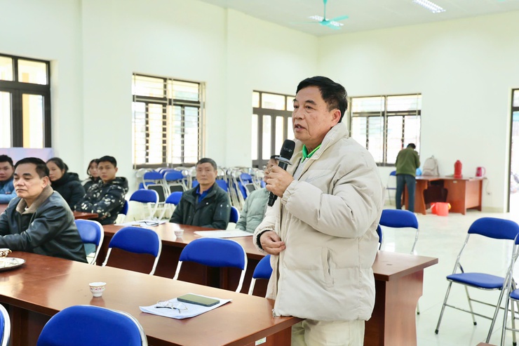 Hội nghị đối thoại với người sử dụng đất về dự thảo phương án bồi thường, hỗ trợ và tái định cư trong phạm vi dự án cải tạo, nâng cấp Quốc lộ 6 đoạn Ba La - Xuân Mai- Ảnh 5.