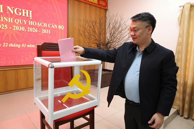 ĐẢNG ỦY XÃ MÊ LINH TỔ CHỨC CÁC HỘI NGHỊ VỀ CÔNG TÁC QUY HOẠCH CÁN BỘ NHIỆM KỲ 2025 - 2030, 2026 - 2031- Ảnh 4.