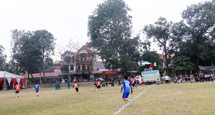 Trần Phú: tổ chức khai mạc giải bóng đá thanh niên lần thứ I chào mừng thành công Đại hội XIV của Đảng, mừng Xuân mới- Ảnh 3.