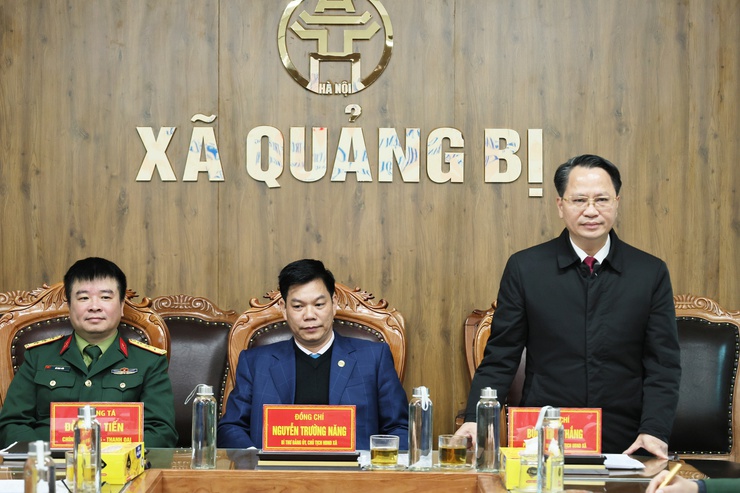 UBND xã Quảng Bị tổ chức hội nghị bàn giao nhiệm vụ Chỉ huy trưởng Ban Chỉ huy Quân sự xã- Ảnh 8.