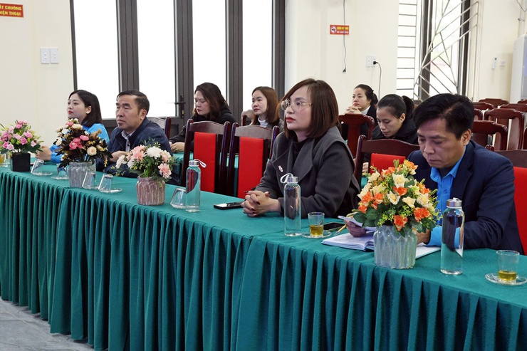 Công đoàn xã Xuân Mai đánh giá công tác lãnh đạo đại hội công đoàn cơ sở, triển khai nhiệm vụ trọng tâm thời gian tới- Ảnh 1.