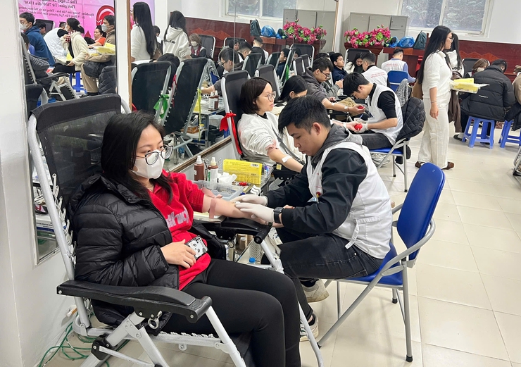 Phường Kim Liên tổ chức Ngày hội hiến máu tình nguyện Xuân hồng năm 2026- Ảnh 1.