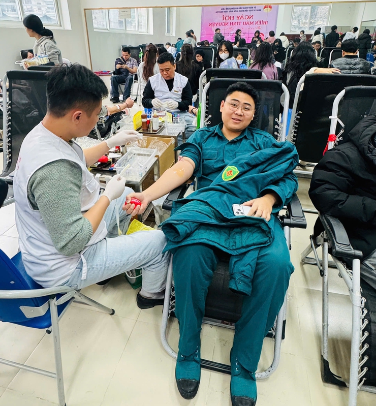 Phường Kim Liên tổ chức Ngày hội hiến máu tình nguyện Xuân hồng năm 2026- Ảnh 16.