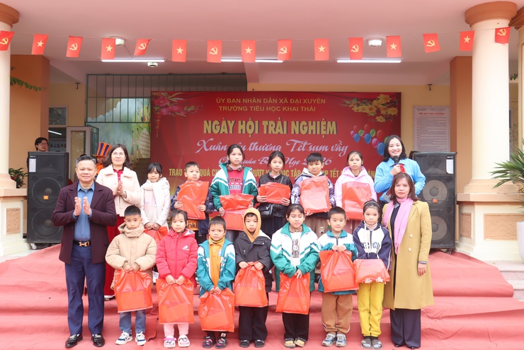 Rộn ràng ngày hội “ Xuân yêu thương – Tết sum vầy” tại trường Tiểu học Khai Thái- Ảnh 7.