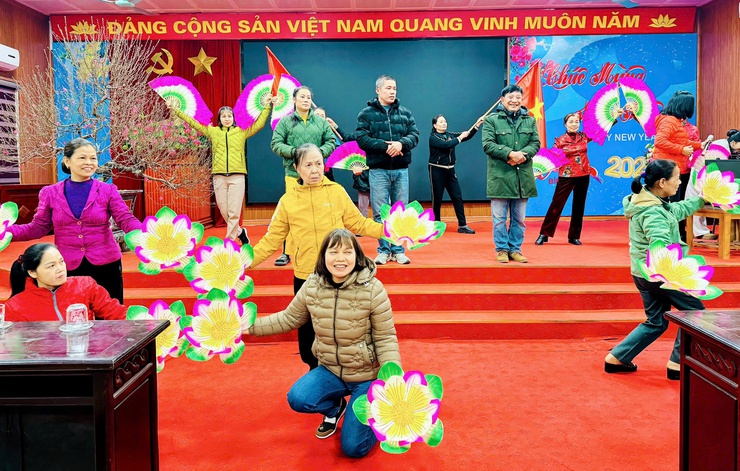 Nam Phù tổng duyệt chương trình nghệ thuật "Tự hào Việt Nam - Sáng mãi đường cách mạng"- Ảnh 7.