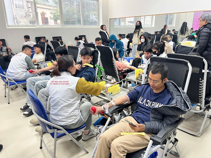 Phường Kim Liên tổ chức Ngày hội hiến máu tình nguyện Xuân hồng năm 2026- Ảnh 2.