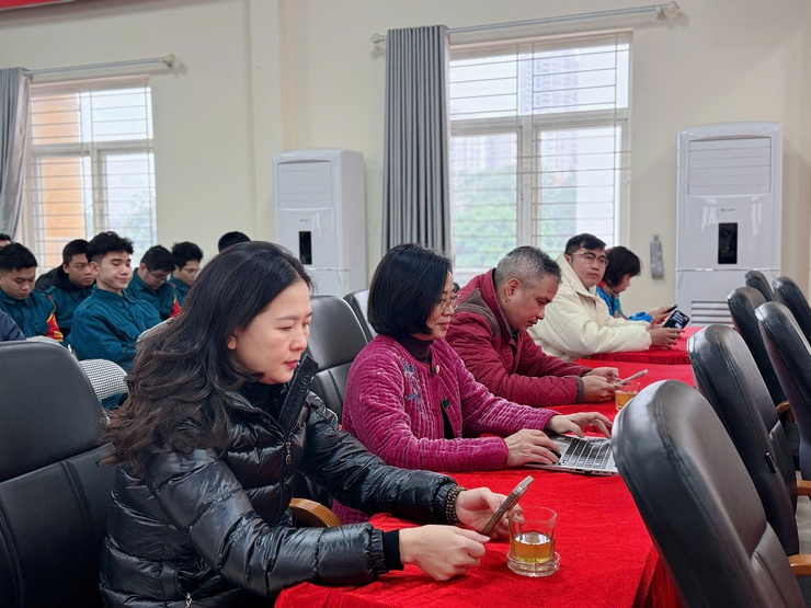 Phường Tương Mai tổ chức hội nghị tuyên truyền, phổ biến kiến thức về  công tác PCCC&CNCH cho lực lượng cán bộ, công chức thuộc Đảng uỷ - HĐND – UBND - UBMTTQ Phường và lực lượng dân quân thường trực.- Ảnh 5.