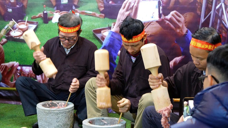 TRẢI NGHIỆM GIÃ GIÒ CHẢ TRUYỀN THỐNG ƯỚC LỄ – TÔN VINH GIÁ TRỊ VĂN HÓA ẨM THỰC THUẦN VIỆT- Ảnh 5.