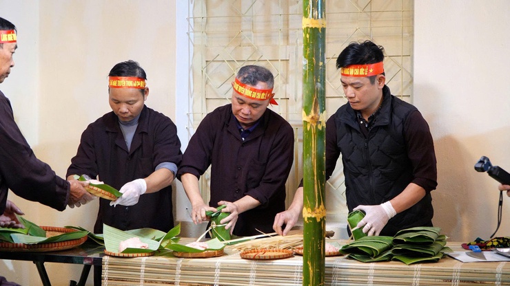 TRẢI NGHIỆM GIÃ GIÒ CHẢ TRUYỀN THỐNG ƯỚC LỄ – TÔN VINH GIÁ TRỊ VĂN HÓA ẨM THỰC THUẦN VIỆT- Ảnh 6.