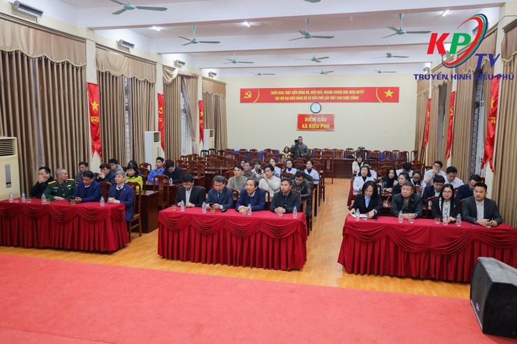 UBND xã Kiều Phú tổ chức Hội nghị tổng kết công tác khám bệnh, tư vấn sức khỏe, và ký hợp tác lâu dài với Học viện Y – Dược học cổ truyền Việt Nam - Ảnh 1.