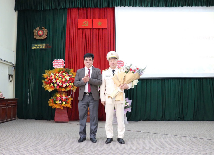 Công an xã Hồng Vân: Công bố quyết dịnh của Giám đốc công an thành phố Hà Nội về công tác cán bộ- Ảnh 1.