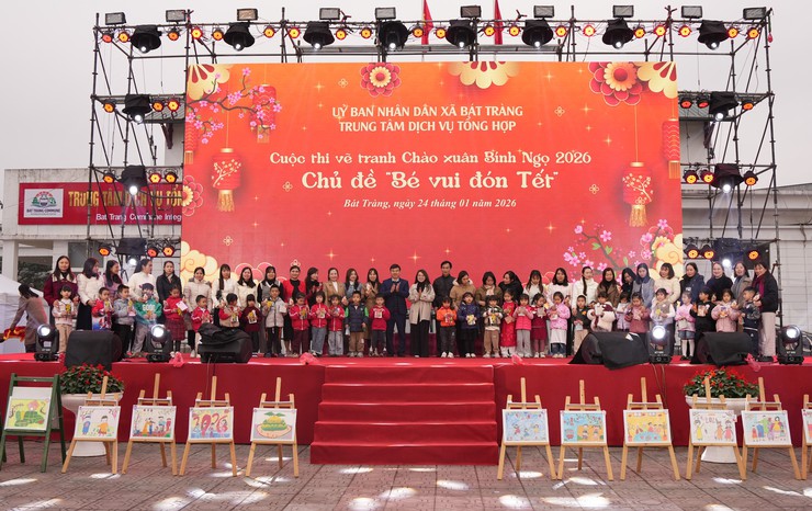 Thiếu nhi Bát Tràng hào hứng tham gia hội thi "Rung chuông vàng" và vẽ tranh chào Xuân- Ảnh 11.