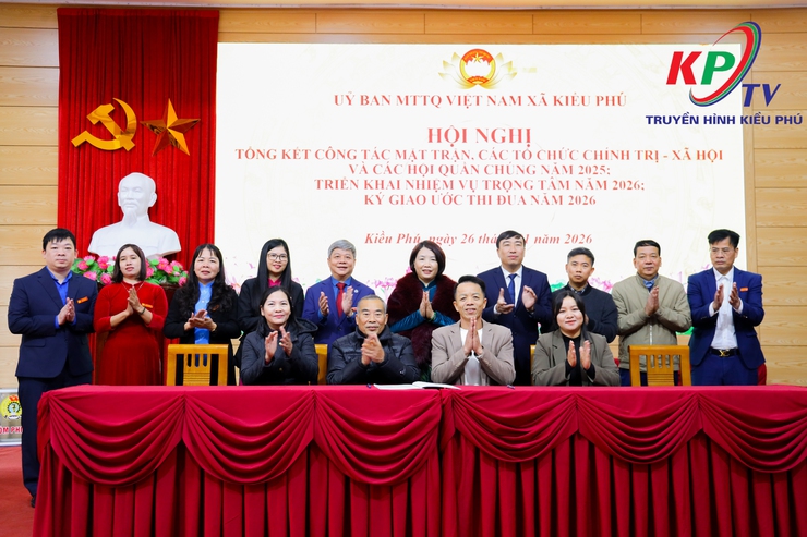 Ủy ban MTTQ Việt Nam xã Kiều Phú tổ chức Hội nghị tổng kết năm 2025, triển khai nhiệm vụ trước, trong và sau Tết Nguyên Đán Bính Ngọ năm 2026. Tổ chức Ký giao ước thi đua năm 2026.- Ảnh 9.
